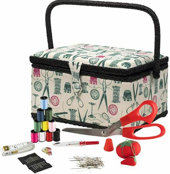 sewing box: SINGER 07271 Basket with Sewing Notions Kit